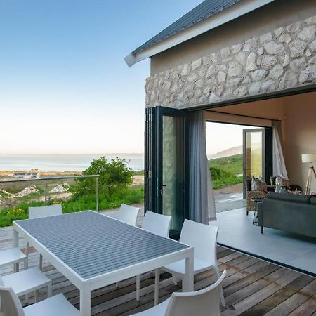 The Shark Bay Villas Langebaan Buitenkant foto