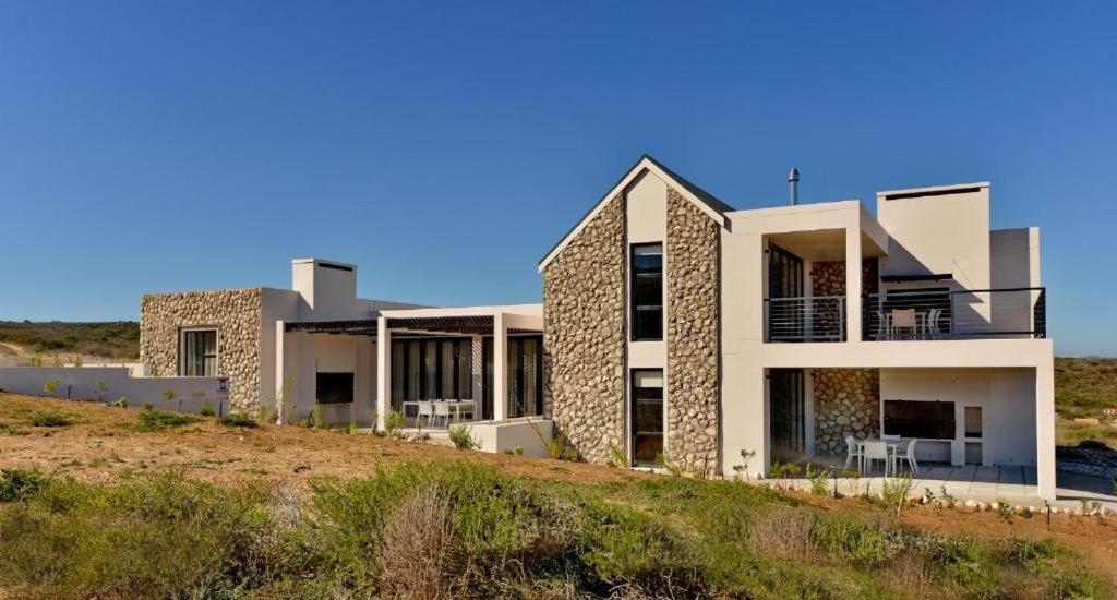 The Shark Bay Villas Langebaan Buitenkant foto