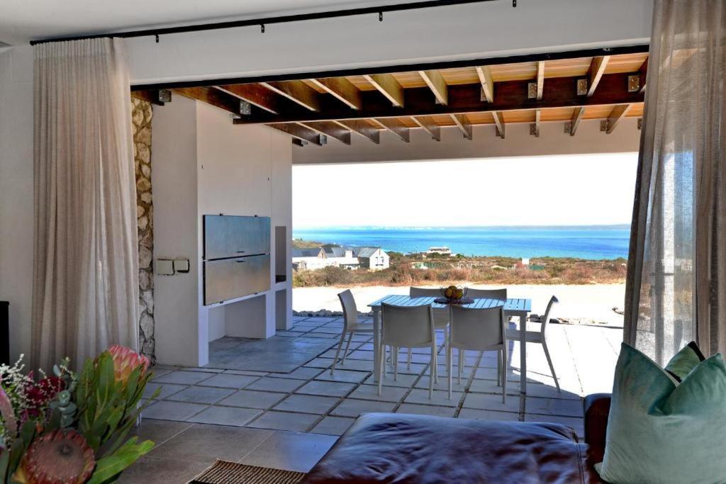 The Shark Bay Villas Langebaan Buitenkant foto